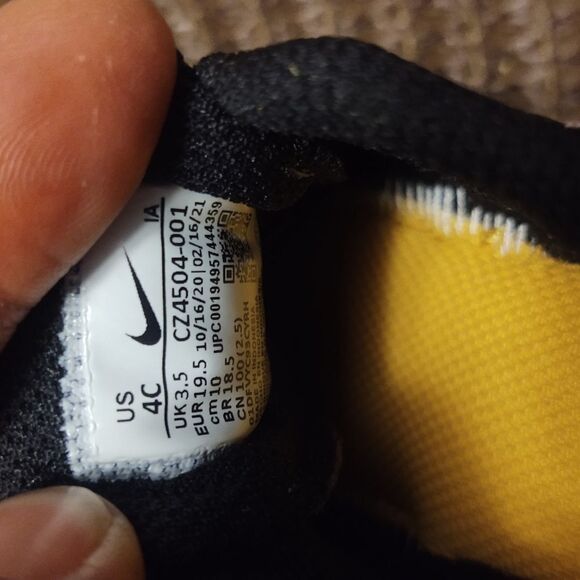 Nike Max 90 Crib SE (CB) Black Opti Yellow  Baby Size 4C CZ4504-001 NEW - Picture 7 of 7